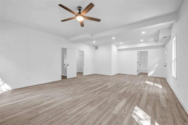 170 Pleasant Point Way, Fayetteville, GA 30214