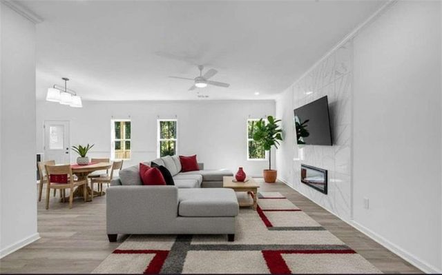 170 Pleasant Point Way, Fayetteville, GA 30214