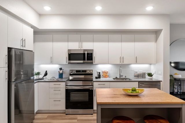 260 Brooklyn Basin Way 536, Oakland, CA 94606