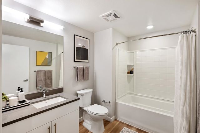 260 Brooklyn Basin Way 536, Oakland, CA 94606