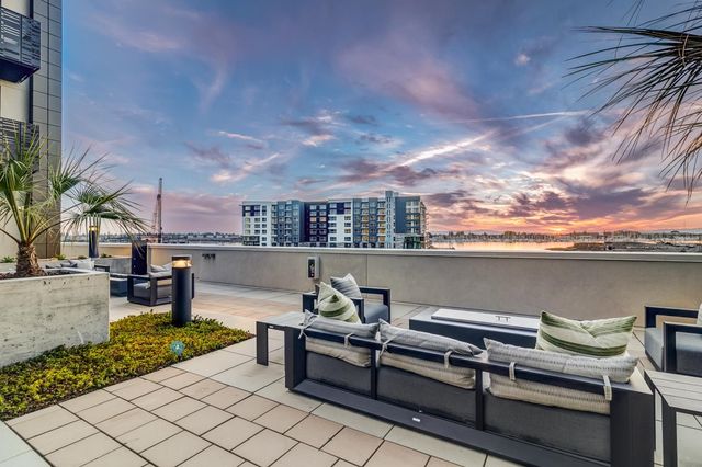 260 Brooklyn Basin Way 536, Oakland, CA 94606