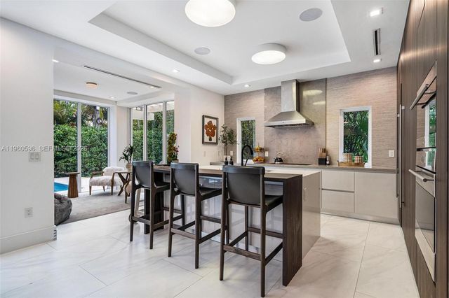 722 Navarre Ave, Coral Gables, FL 33134