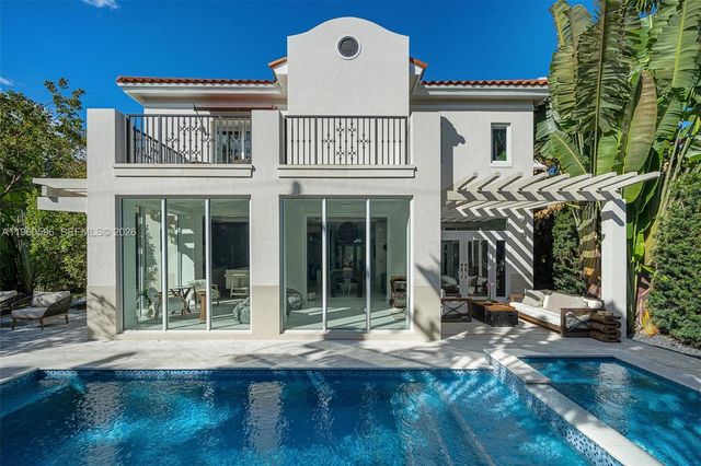 722 Navarre Ave, Coral Gables, FL 33134