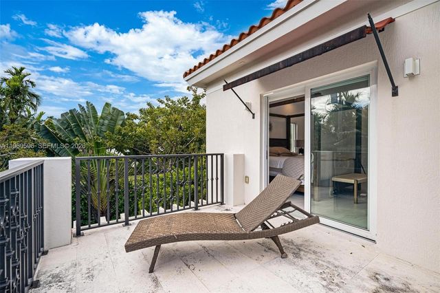 722 Navarre Ave, Coral Gables, FL 33134