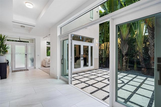 722 Navarre Ave, Coral Gables, FL 33134