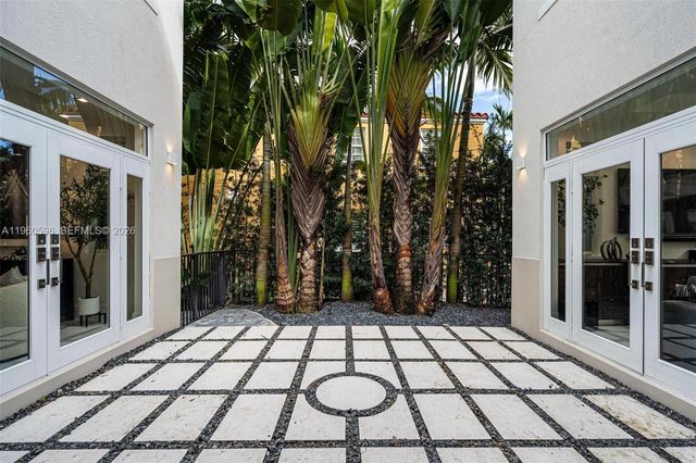 722 Navarre Ave, Coral Gables, FL 33134