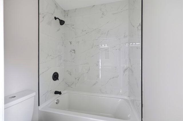 139 E Hill Rd, Brimfield, MA 01010