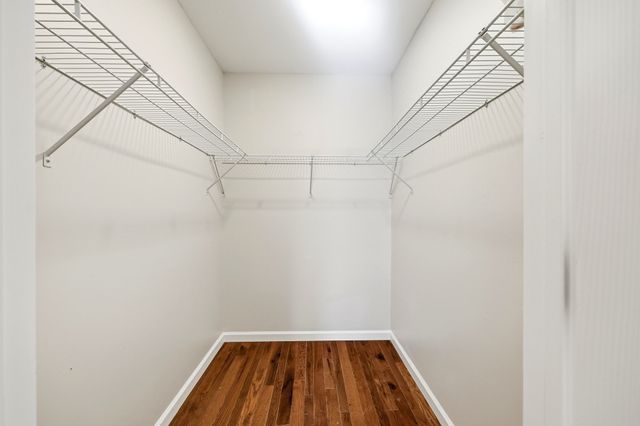 139 E Hill Rd, Brimfield, MA 01010
