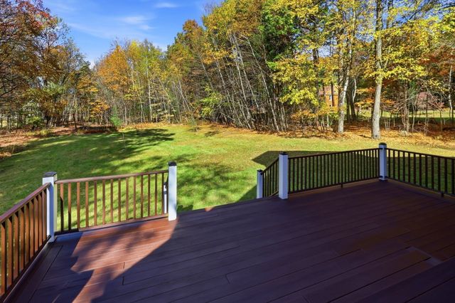 139 E Hill Rd, Brimfield, MA 01010