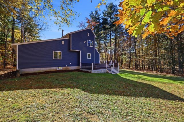 139 E Hill Rd, Brimfield, MA 01010