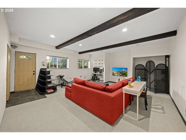 11828 Se KNEE Ct, Happy Valley, OR 97086