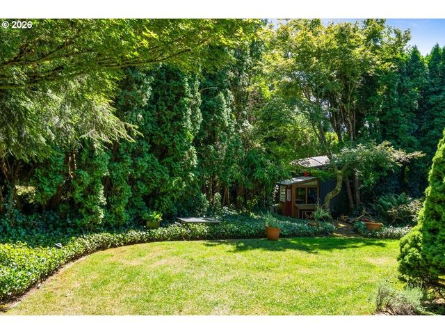 11828 Se KNEE Ct, Happy Valley, OR 97086