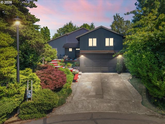 11828 Se KNEE Ct, Happy Valley, OR 97086