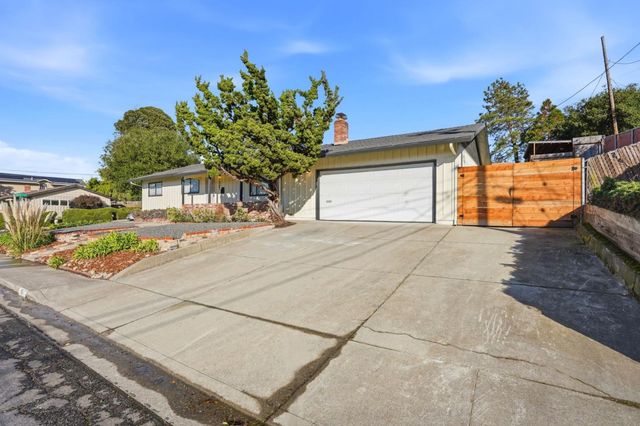 221 Pinon Avenue, Pinole, CA 94564