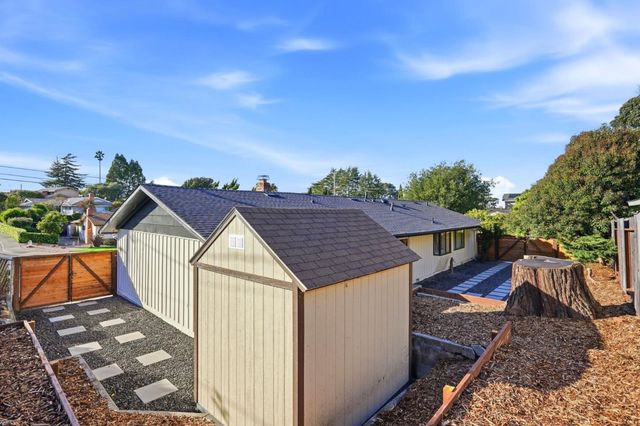 221 Pinon Avenue, Pinole, CA 94564