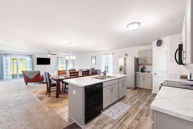 4928 Abbington Oaks Way SE, Southport, NC 28461