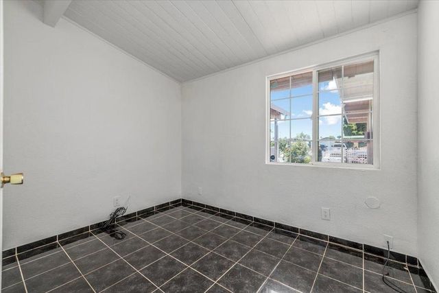 1877 Darwin Way, San Jose, CA 95122