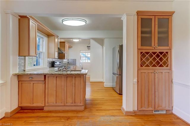 406 Westdale Place, Greensboro, NC 27403