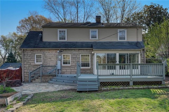 406 Westdale Place, Greensboro, NC 27403