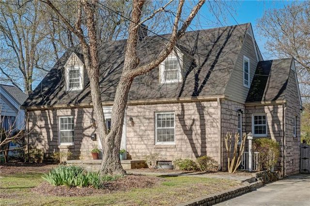 406 Westdale Place, Greensboro, NC 27403