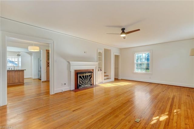 406 Westdale Place, Greensboro, NC 27403