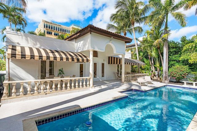 200 NE 2nd Street, Boca Raton, FL 33432