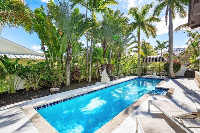 200 NE 2nd Street, Boca Raton, FL 33432