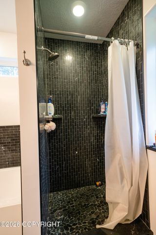 13435 E Cayuga Avenue, Palmer, AK 99645