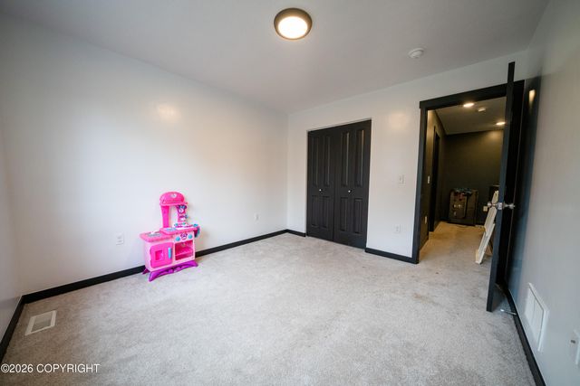 13435 E Cayuga Avenue, Palmer, AK 99645