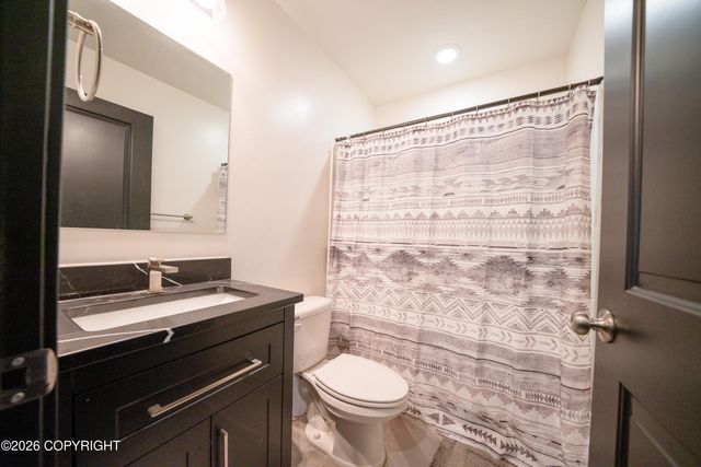 13435 E Cayuga Avenue, Palmer, AK 99645