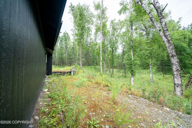 13435 E Cayuga Avenue, Palmer, AK 99645