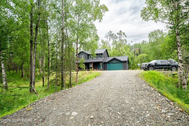 13435 E Cayuga Avenue, Palmer, AK 99645