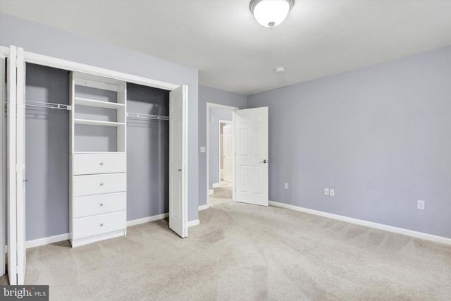 1317 CROWN POINT CT, New Freedom, PA 17349