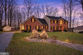 1317 CROWN POINT CT, New Freedom, PA 17349