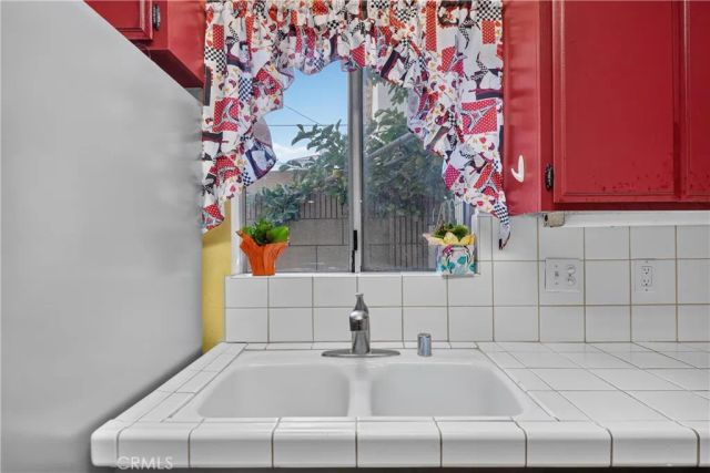 10445 Valley View Avenue, Whittier, CA 90604