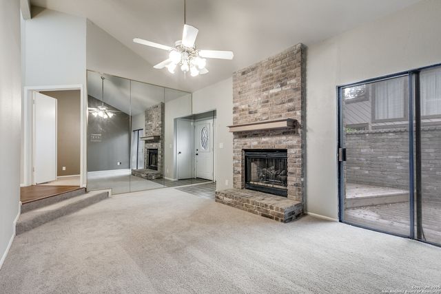 11807 Sunburst St Apt 403, San Antonio, TX 78230