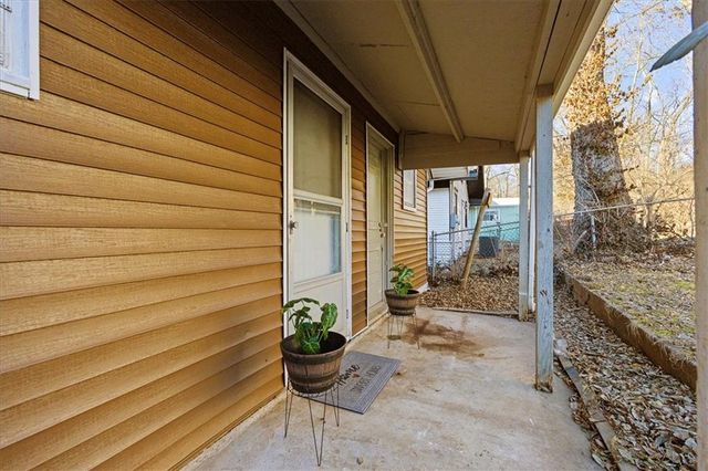 3741 Olive Street, Kansas City, MO 64109