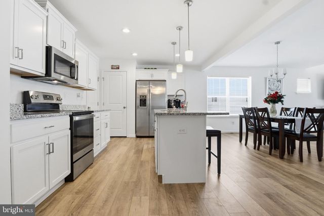 7450 SAINT PATRICK CT, Abbottstown, PA 17301