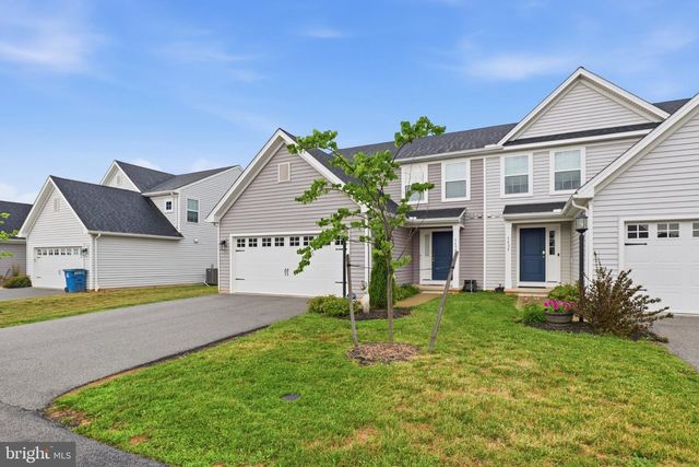 7450 SAINT PATRICK CT, Abbottstown, PA 17301