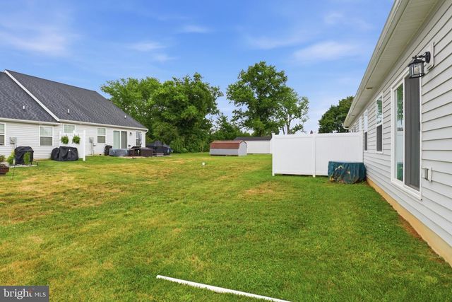 7450 SAINT PATRICK CT, Abbottstown, PA 17301