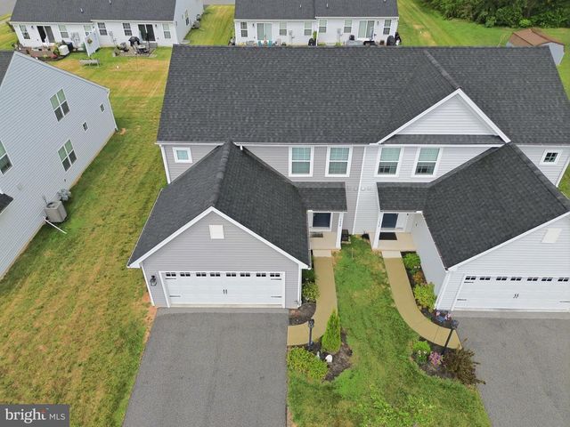 7450 SAINT PATRICK CT, Abbottstown, PA 17301