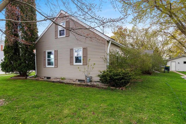 1175 THOMAS STREET, Green Bay, WI 54303