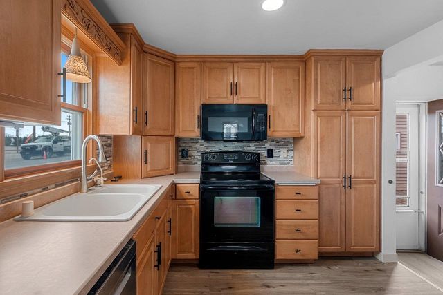 1175 THOMAS STREET, Green Bay, WI 54303