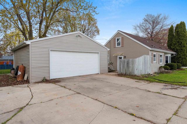 1175 THOMAS STREET, Green Bay, WI 54303