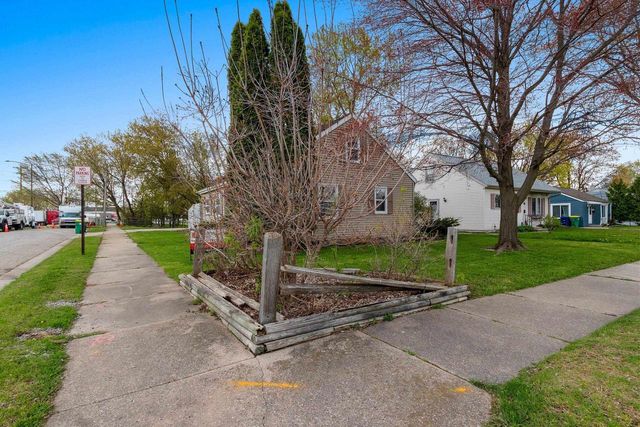 1175 THOMAS STREET, Green Bay, WI 54303
