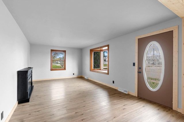 1175 THOMAS STREET, Green Bay, WI 54303