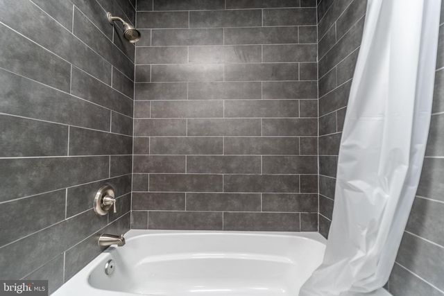 74 KANABE DR, Westampton, NJ 08060