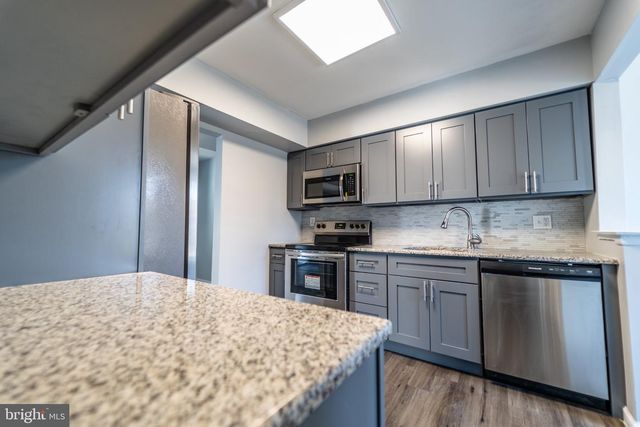 74 KANABE DR, Westampton, NJ 08060