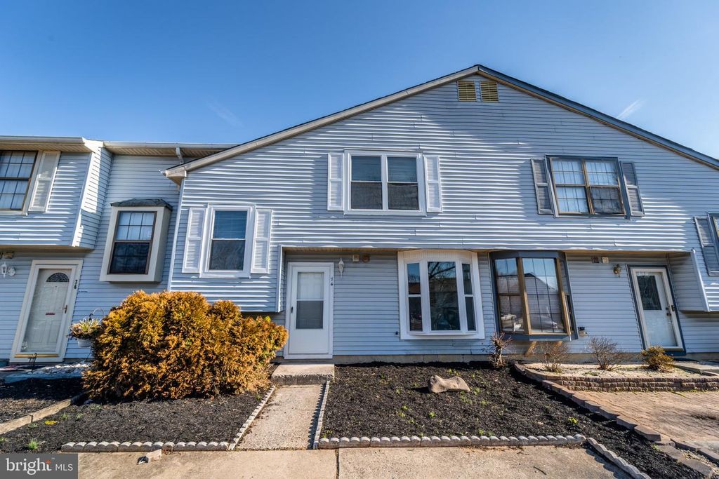 74 KANABE DR, Westampton, NJ 08060