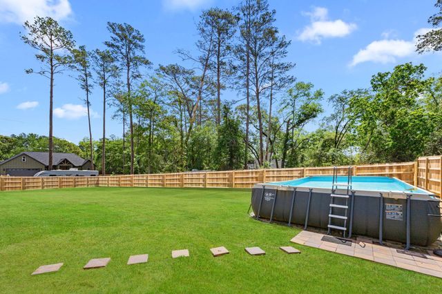 15245 Alchester Lane, Plantersville, TX 77363